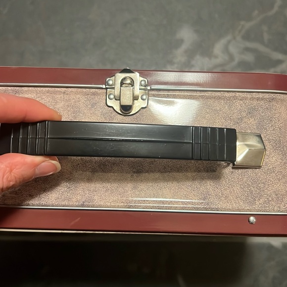 2001 Lord of the Rings Frodo Lunch Box tin - Picture 3 of 8